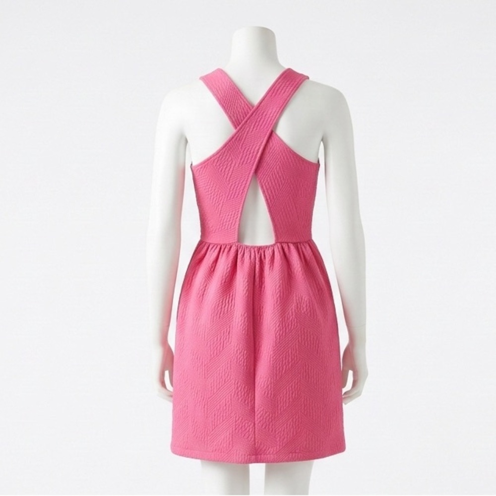 Everly Pink Textured Criss Cross Open Back Skater Mini Dress Size Medium